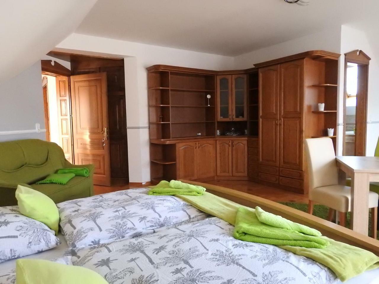 Georgina Apartman Harkány Екстериор снимка